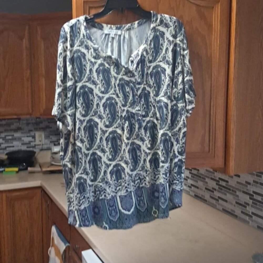 womens top size 3x